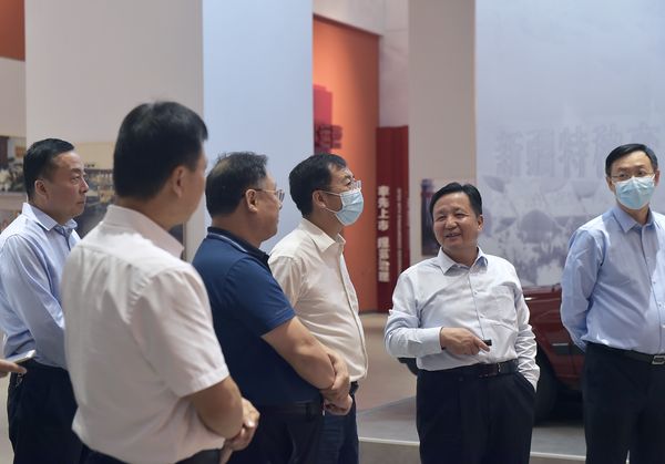 有研集團(tuán)黨委書記、董事長(zhǎng)趙曉晨赴特變電工訪問交流