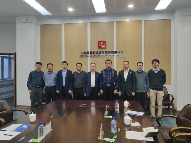 有研集團(tuán)總經(jīng)理、黨委副書記熊柏青赴中車長客、中國一汽訪問交流