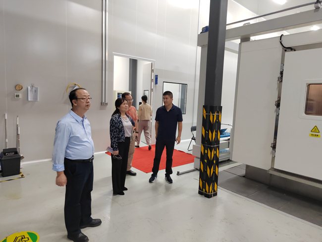 中國工程院院士、中國有研首席科學(xué)家黃小衛(wèi)到有研廣東院調(diào)研