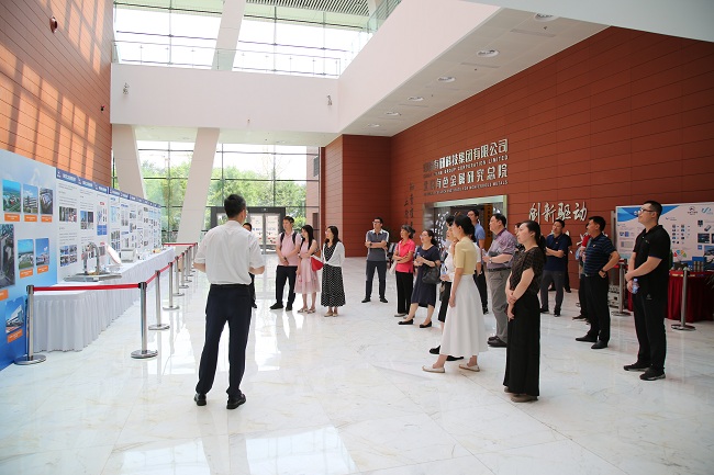 內(nèi)外聯(lián)動共促家庭和諧美滿 ——中國有研紀(jì)委開展廉潔家訪活動